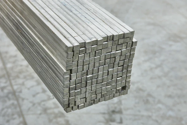 Квадрат сталевий